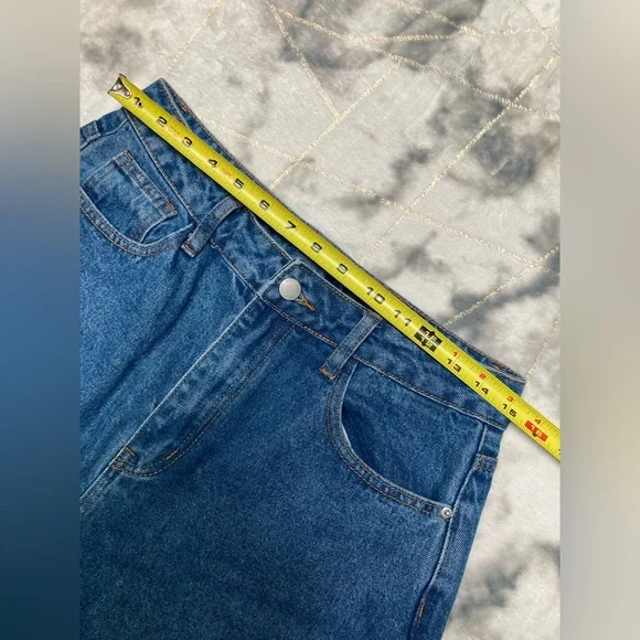 SHEIN Jeans - Picture 7 of 7